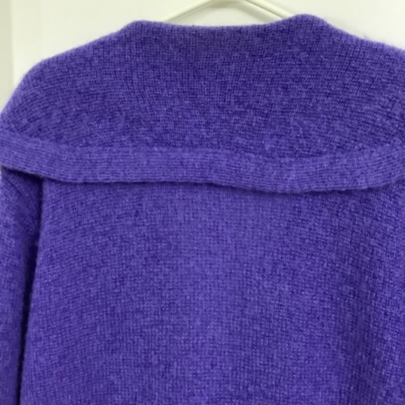 Vintage Hong Kong Wool Cardigan M/L 37-39” Bust - Picture 5 of 9